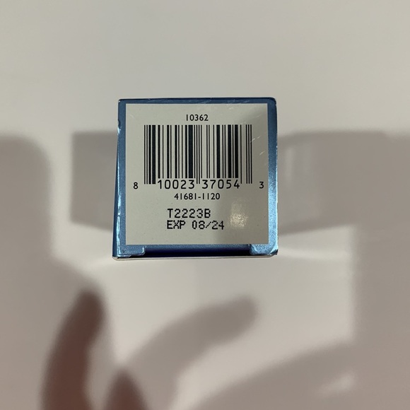 Kate Somerville EradiKate Acne Mark Fading Gel - Picture 3 of 5